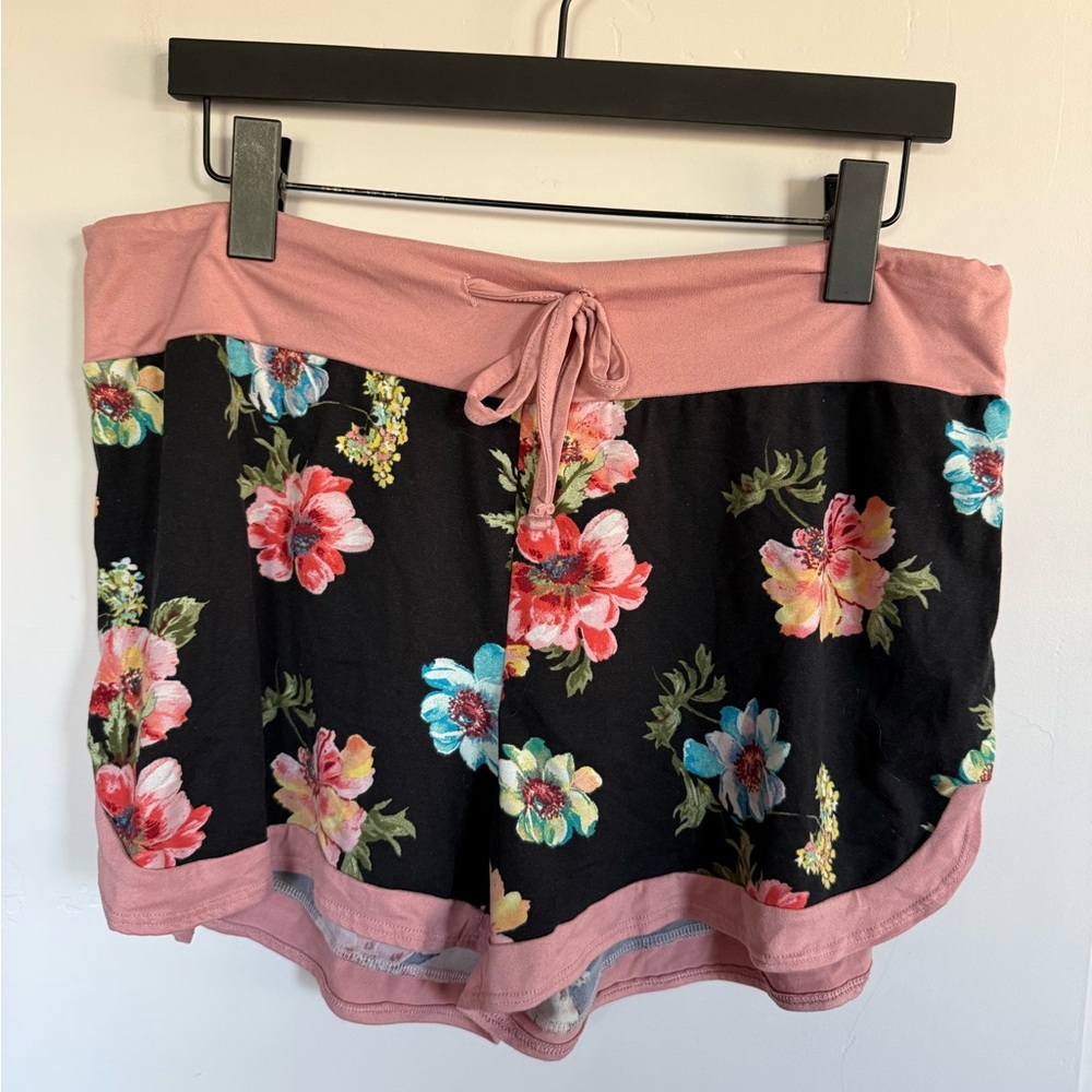 Sleep Shorts Size Large 3”